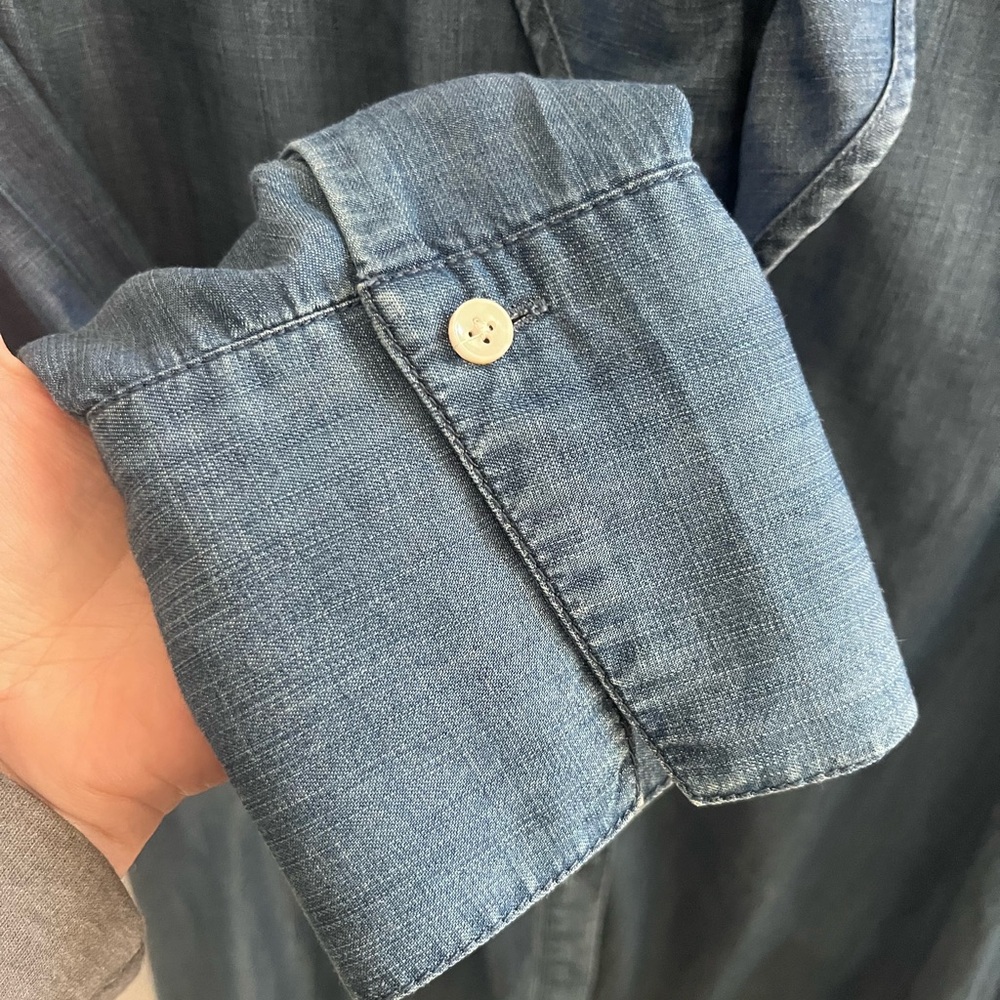 Chico’s womens Chambray style Blue Ruffled Denim Shirt button down sz 4 us 20/22 - Picture 7 of 9